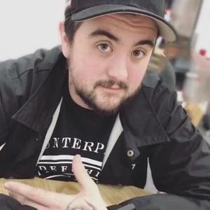 Meet your Posher, Chris